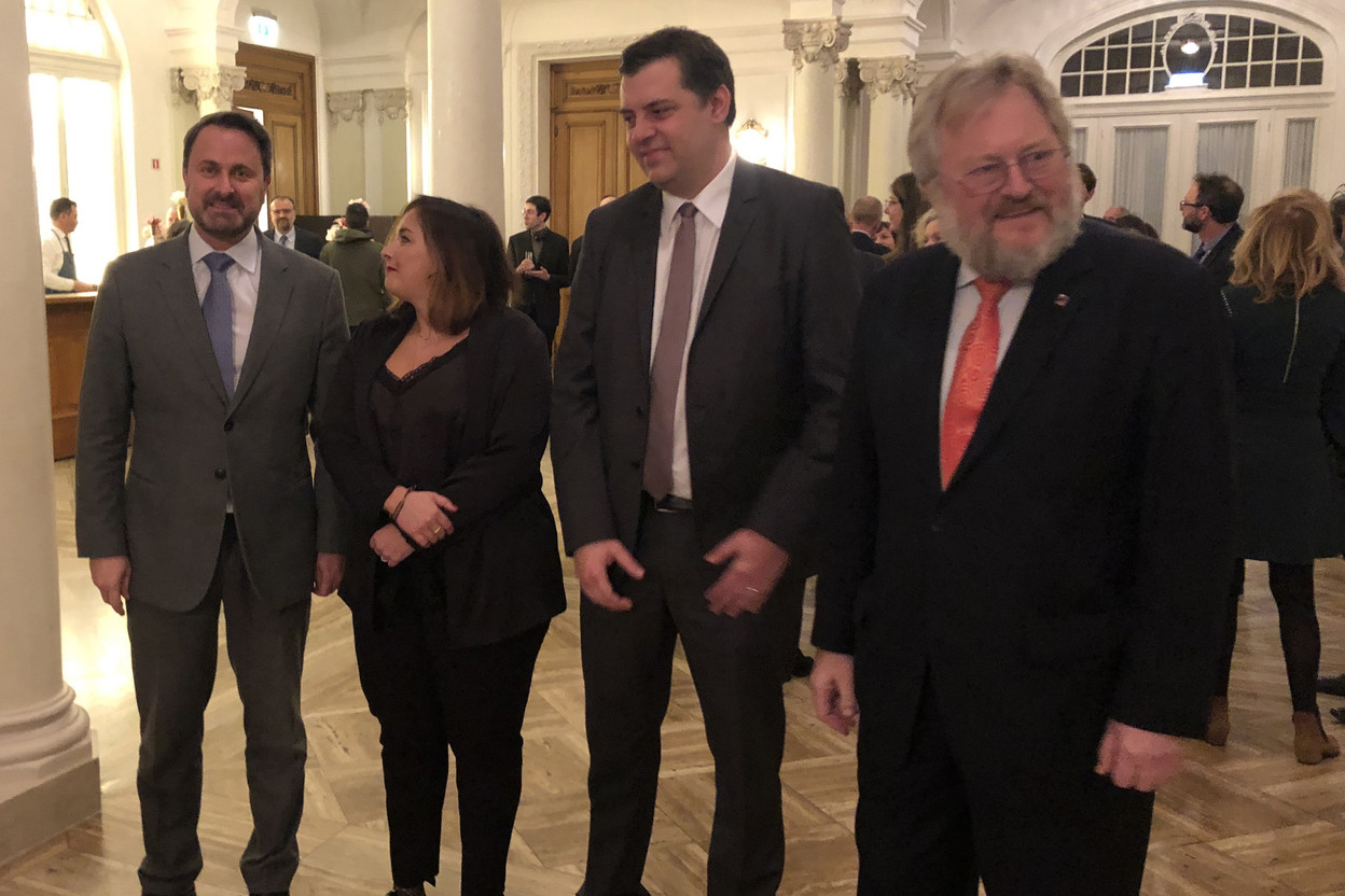 Le Premier ministre Xavier Bettel, des parlementaires, hauts fonctionnaires, cadres des divers syndicats, mais aussi patrons de grandes entreprises ou dirigeants de fédérations professionnelles, étaient au rendez-vous au Cercle Cité pour les vœux de la CSL. (Photo: Paperjam)