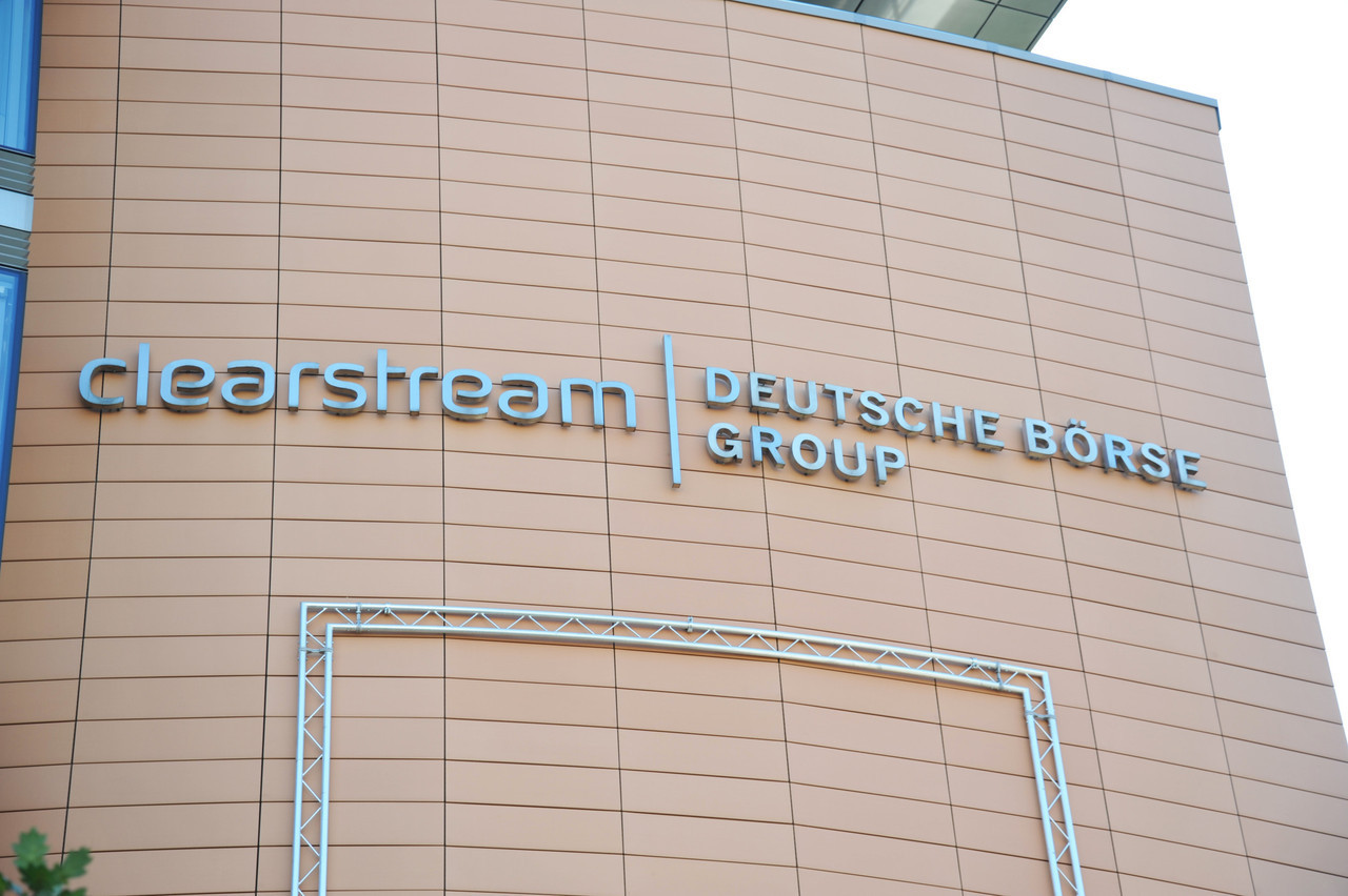 Après son acquisition, FundsDLT exercera ses activités au sein du secteur Clearstream Fund Services tout en conservant son indépendance opérationnelle par rapport à Clearstream. Photo : Shutterstock