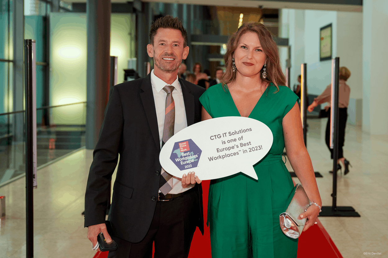 Frédéric Ribordy-Moullec (Managing Director) and Séverine Toussaint (HR Manager) during the Best Workplace Europe ceremony Photo: CTG