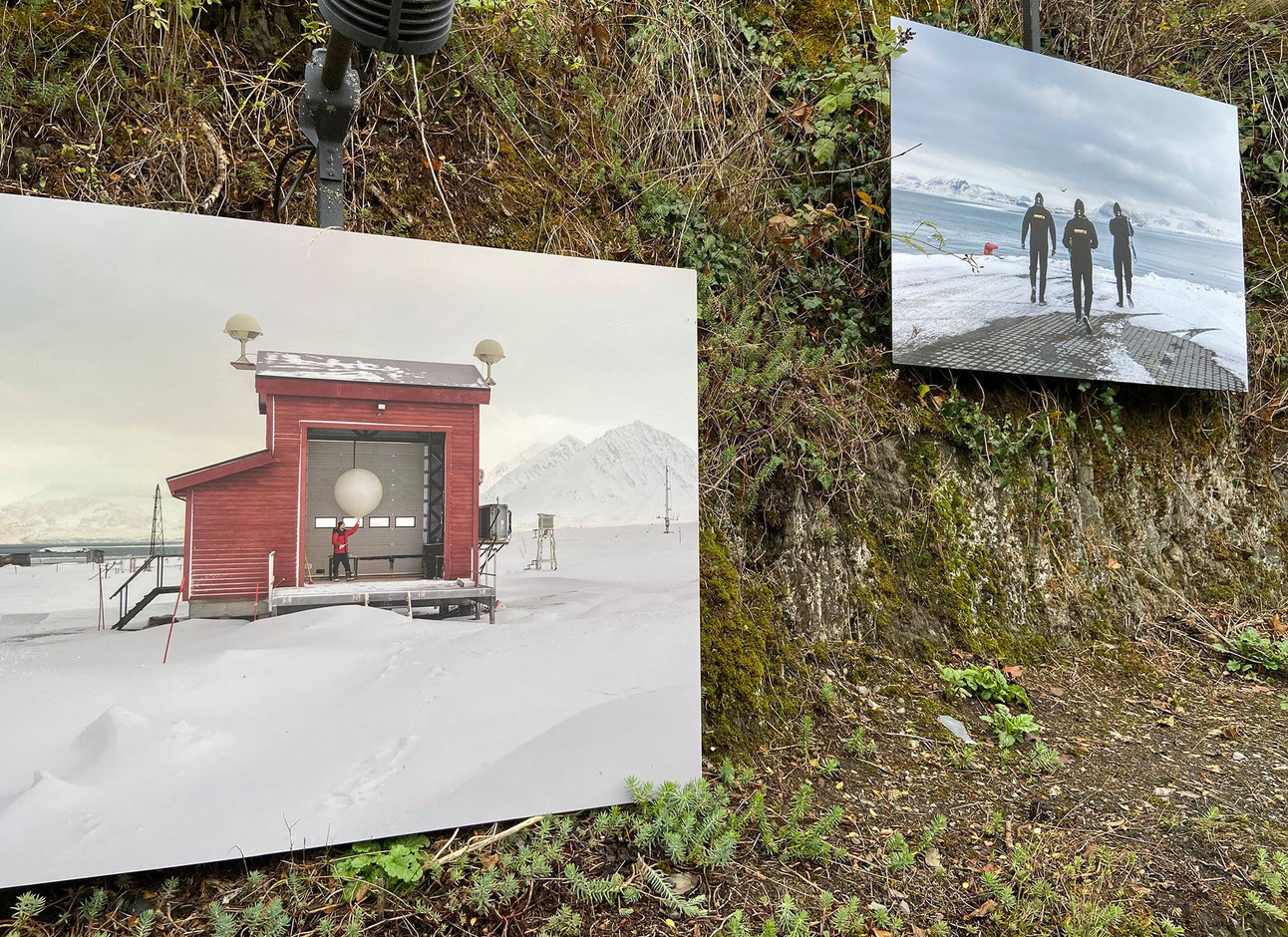 Vue de l’exposition en plein air à Clervaux. (Photo: Clervaux-Cité de l’image)