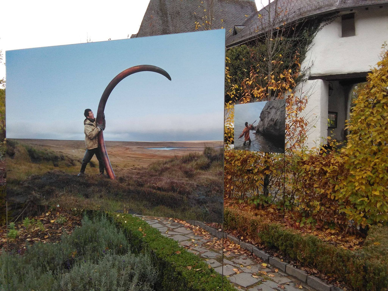Vue de l’exposition en plein air à Clervaux. (Photo: Clervaux-Cité de l’image)