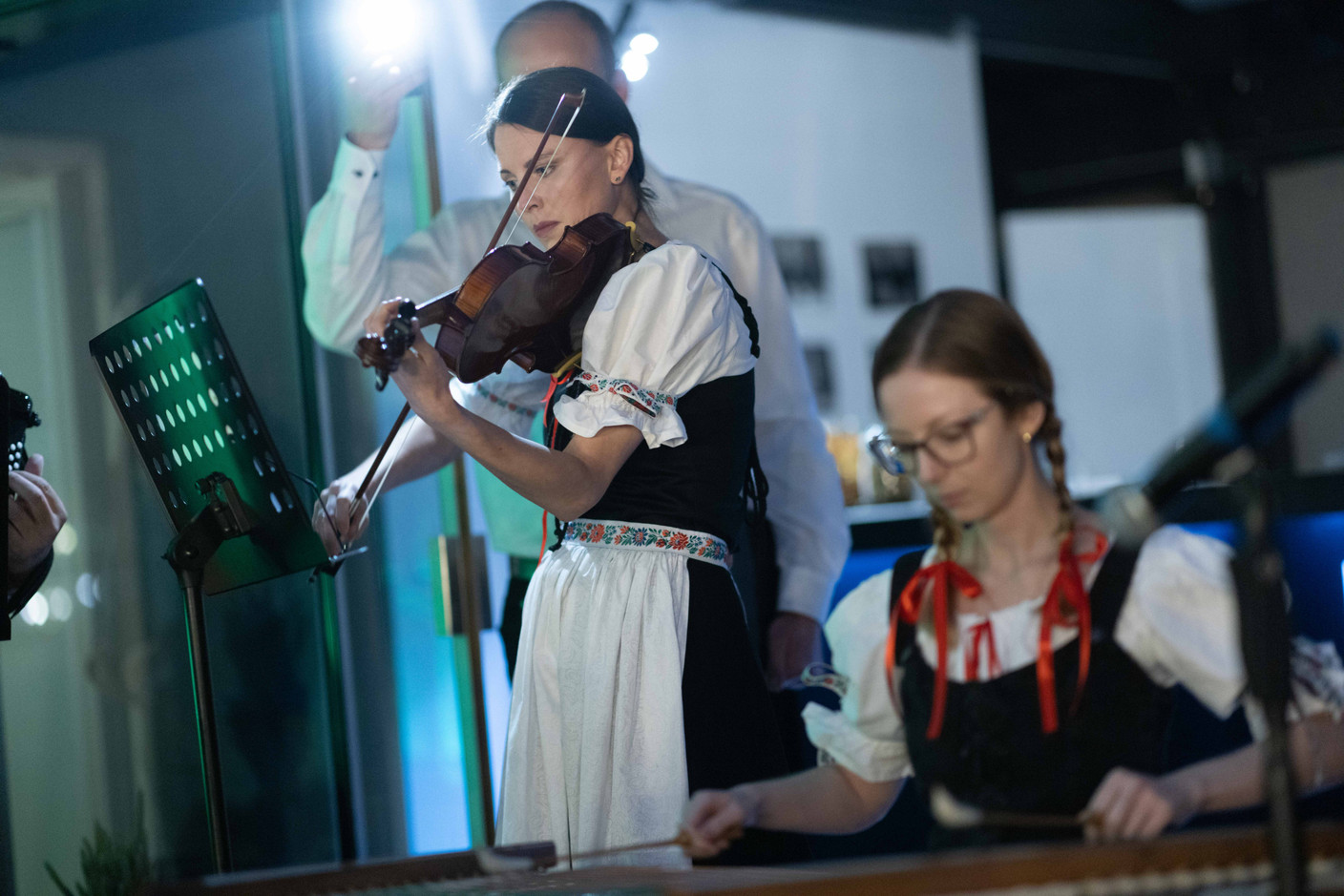 The folklor group Melimelo is comprised of musicians of all ages. Guy Wolff/Maison Moderne