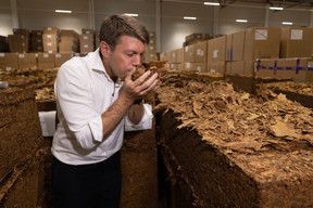 Georges Krombach, responsable des ventes et du marketing, représente la sixième génération au sein de l’entreprise familiale. (Photo: Guy Wolff/Maison Moderne)