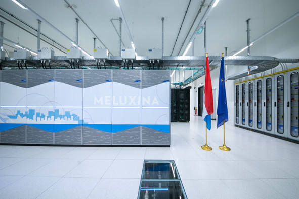 Parmi les infrastructures citées par la Commission figure MeluXina, le supercalculateur national exploité par LuxProvide à Bissen. Mis en service en 2021, il est capable d’effectuer 10 millions de milliards d’opérations par seconde. (Photo: Matic Zorman/archives)