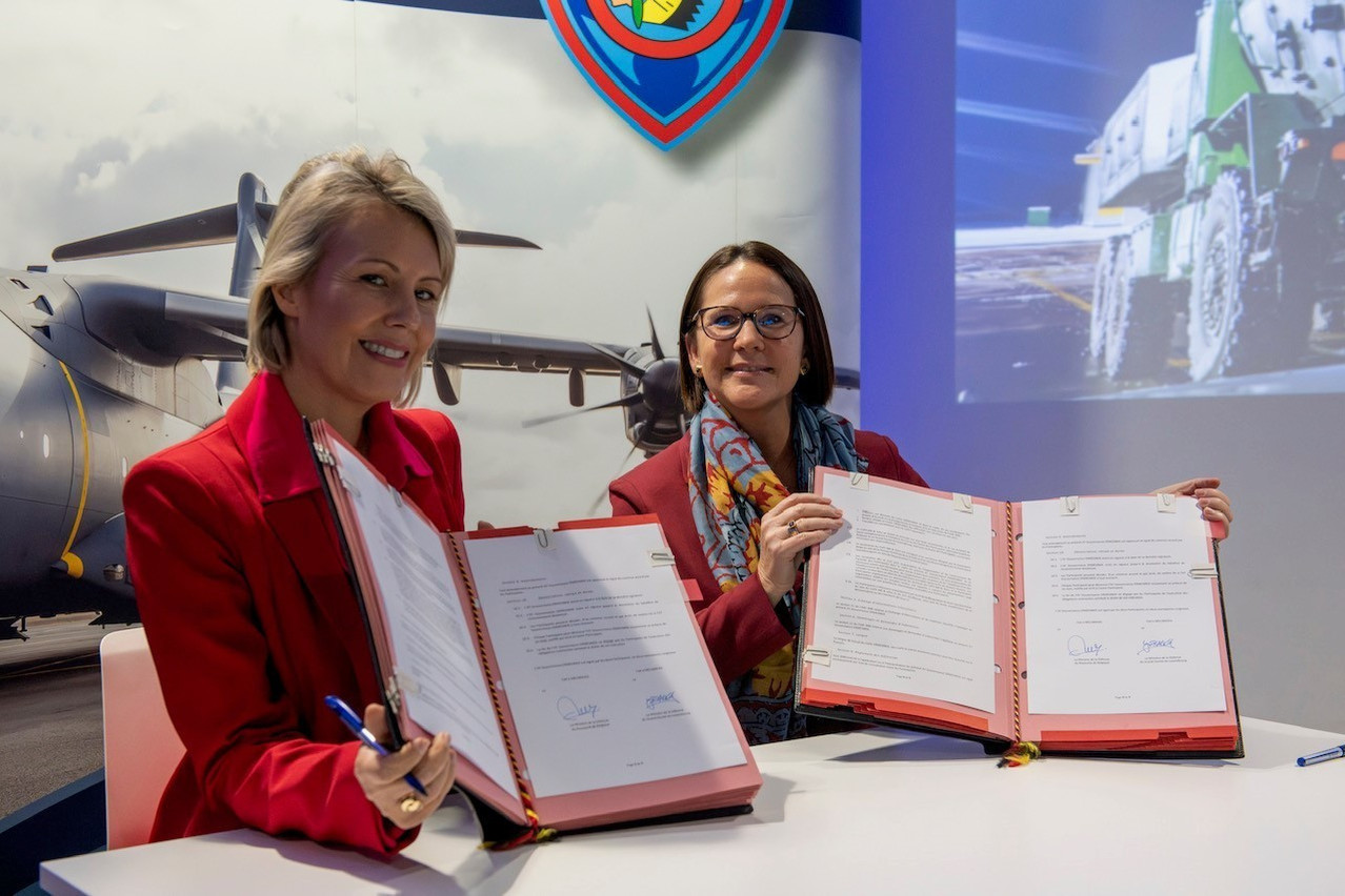 Les ministres de la Défense du Luxembourg, Yuriko Backes, et de Belgique, Ludivine Dedonder, ont signé l’arrangement technique «Ermesinde». (Photo: SIP)