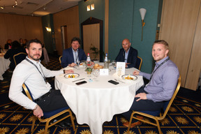 Mathias Guittet (Bureau Center), Luc Berhin (ALD), Arnaud Willems (Deloitte) et Julien Maron (CK Group). (Photo: Eva Krins / Maison Moderne)