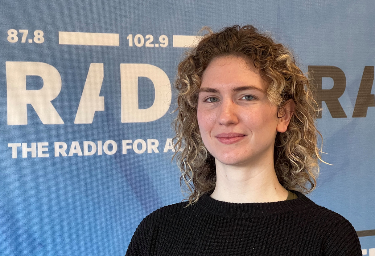 Tracy on 13 February joined Simon to discuss what the AI language model ChatGPT does and how it differs from a traditional chatbot. Photo: Delano/Ara City Radio