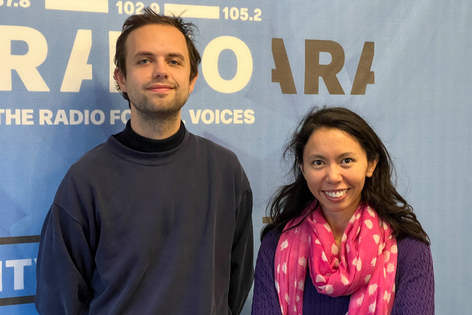 Ara City Radio’s Tom Clarke and Delano’s Lydia Linna talked about Twitter in the radio’s studios on 5 December. Ara City Radio