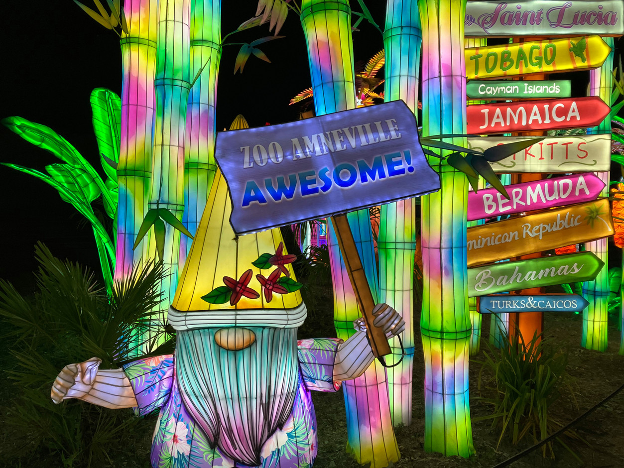 Dreaming of a Caribbean vacation? So is this gnome at the Amnéville Zoo light show. Photo: Lydia Linna/Maison Moderne