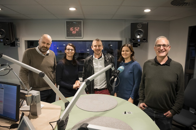 The Delano editorial team is pictured with Jim Kent (centre) in this November 2019 photo at the studios of Radio 100,7 Jan Hanrion/Maison Moderne
