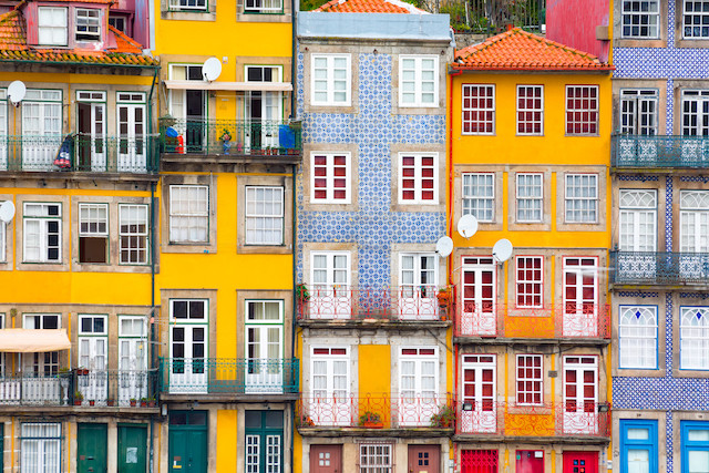 There will be three additional weekly connections to Porto, the old town of which (Ribeira) is pictured here. Shutterstock