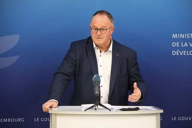 Agriculture minister Romain Schneider speaking about the recovery plan on Friday MA