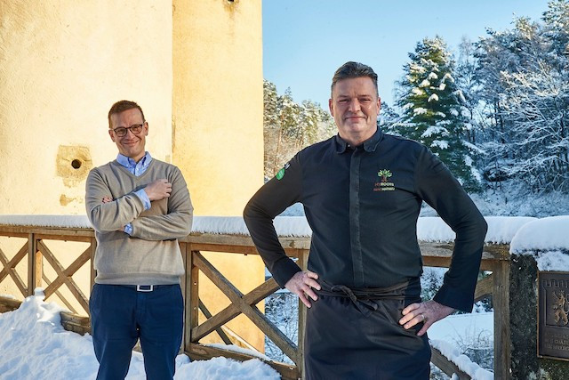 Marc Hoffmann (Cactus) and chef René Mathieu present a new partnership to raise awareness among consumers about more sustainable behaviours and eating habits. Cactus