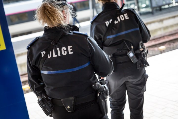 Crime has gone down in 2016 in Luxembourg, according to a police statement on Thursday 6 April. Pictured: Police patrol the central train station in archive photo.Maison Moderne Maison Moderne archives