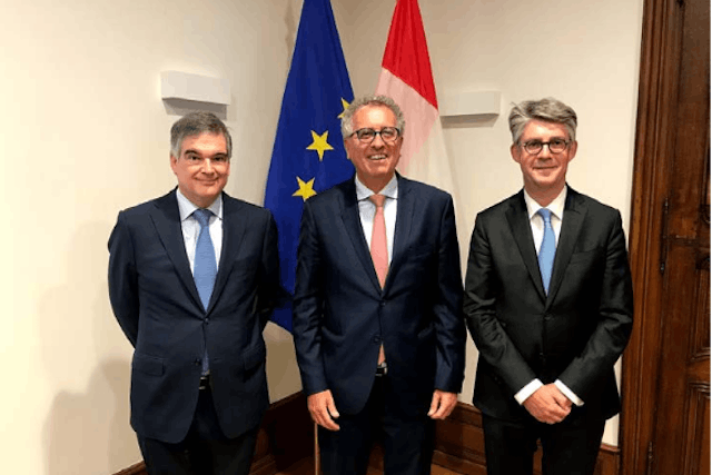 From left: CSSF director general Claude Marx, finance minister Pierre Gramegna and Marco Zwick CSSF