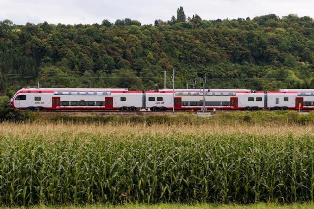 The number of daily connections between Trier and Luxembourg City will almost double from December 2019 DB Regio AG