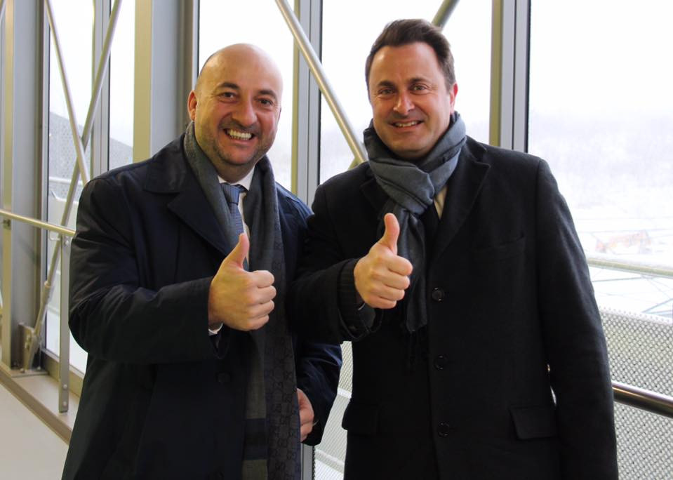 Étienne Schneider and Xavier Bettel give the Google news the thumbs up on Twitter (Photo: Twitter / Xavier Bettel)