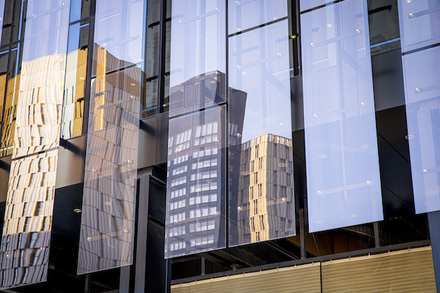 Among the EU institutions located in Luxembourg are the Court of Justice of the EU, whose buildings are seen reflected in a new building in Luxembourg-Kirchberg. Patricia Pitsch/Maison Moderne