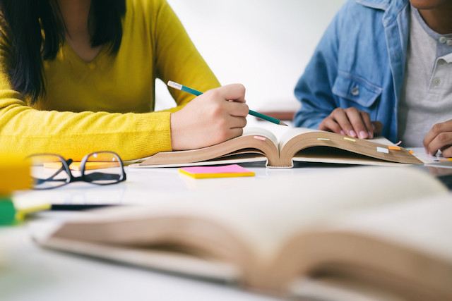 How To Survive University – Top Tips For New Students | Delano News