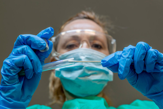 Laboratory sample technicians are in short supply Shutterstock