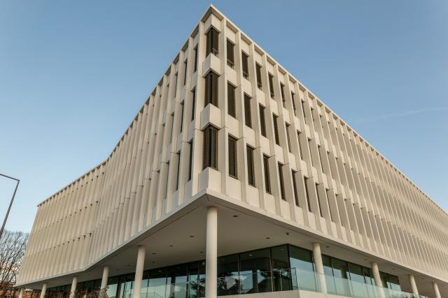 The headquarters of Luxembourg’s financial regulator, the CSSF, pictured in December 2015 Maison Moderne