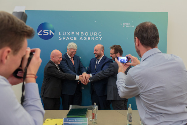 Dr Stéphane Pallage, dean of the University of Luxembourg, Yves Elsen, chair of the board of governors at the University of Luxembourg, economy minister Etienne Schneider and Luxembourg Space Agency CEO Marc Serrres, 12 September 2018 Matic Zorman