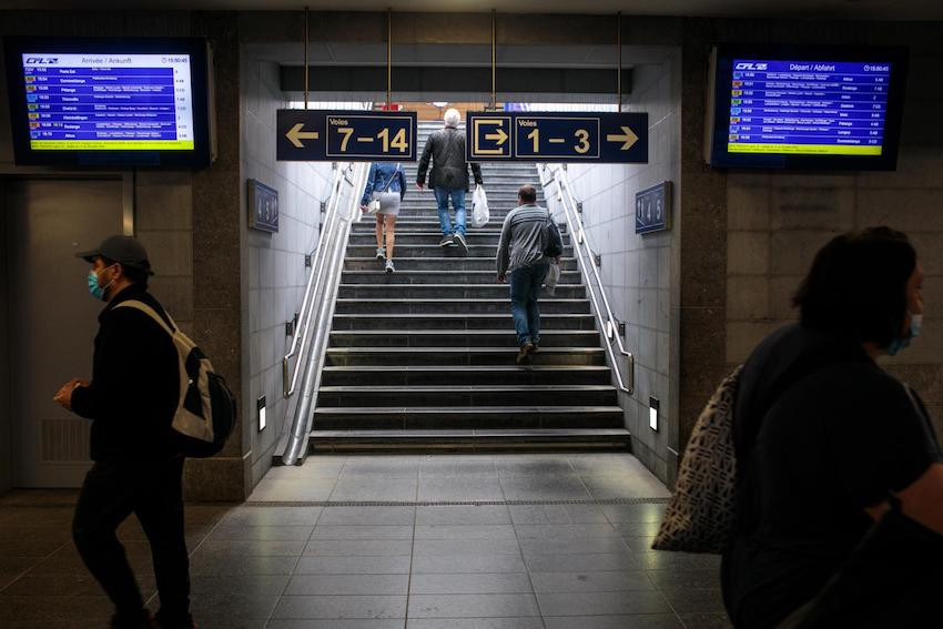 Luxembourg’s high salaries are relative report Paperjam English News