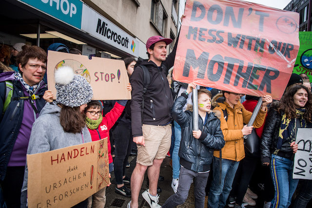 Youth climate protesters at a march in 2019 Nader Ghavami