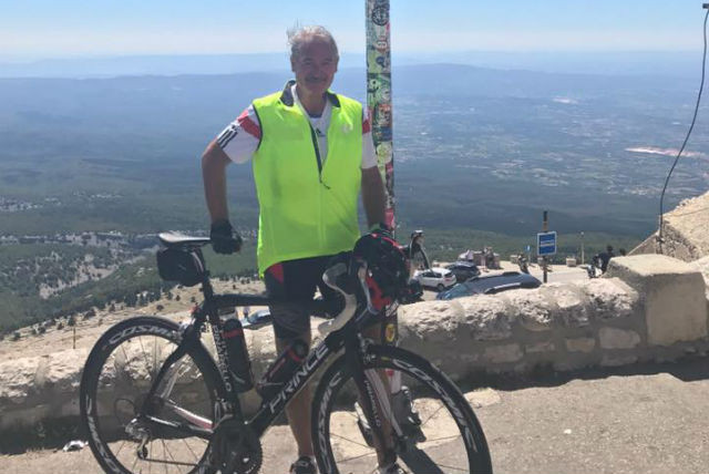 Luxembourg foreign affairs minister Jean Asselborn is pictured at the summit of Mont Ventoux during his cycling holidayPhoto: Jean Asselborn/Facebook Jean Asselborn/Facebook