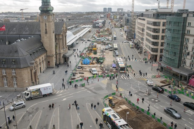 A petitioner is calling for place de la Gare, pictured, in Luxembourg City, to be a pedestrian-only zone Matic Zorman/archives