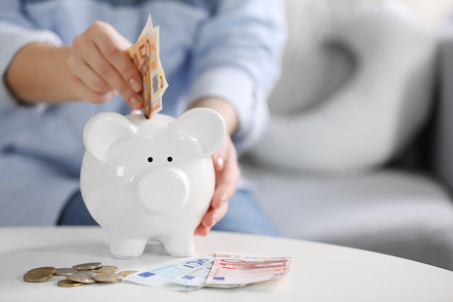 savings-shutterstock.jpg