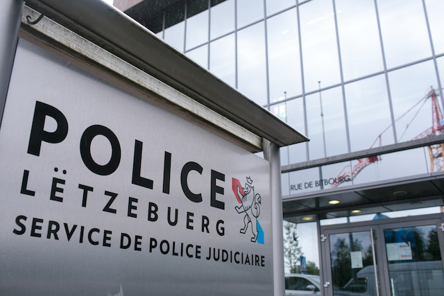 Photo shows the entrance to the police headquarters in rue de Bitbourg, Hamm Matic Zorman/archives