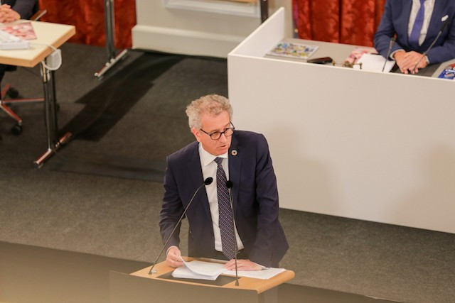 Finance minister Pierre Gramegna speaking in parliament on 14 October (Photo: Romain Gamba)