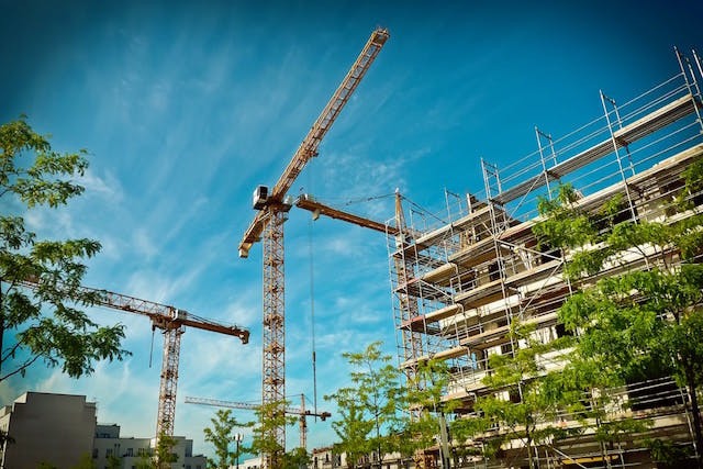 The average cost per metre square of an apartment under construction in Strassen was €7,994 compared to €7,895 in the capital Pexels
