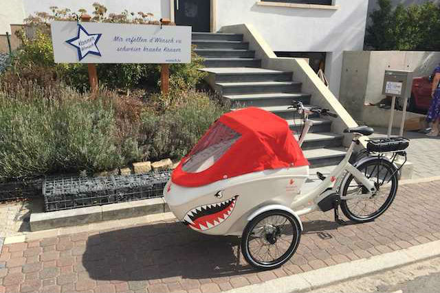 The Triobike given by Kanner Wonsch to Sharleen and her mother Xavier Vanneste