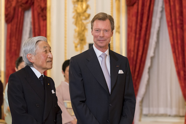 Emperor Akihito and Grand Duke Henri at a concert in Akasaka Palace on Wednesday 29 November, at the end of the state visit. SIP/Jean-Christophe Verhaegen
