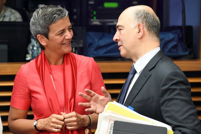 The European Commission is expected to make announcements on multinational corporate taxation and value added tax on 4 October. Archive picture: Margrethe Vestager, the European competition commissioner and Pierre Moscovici, the European finance commissioner, speak during a European Commission meeting on 31 May 2017. European Commission/François Walschaerts
