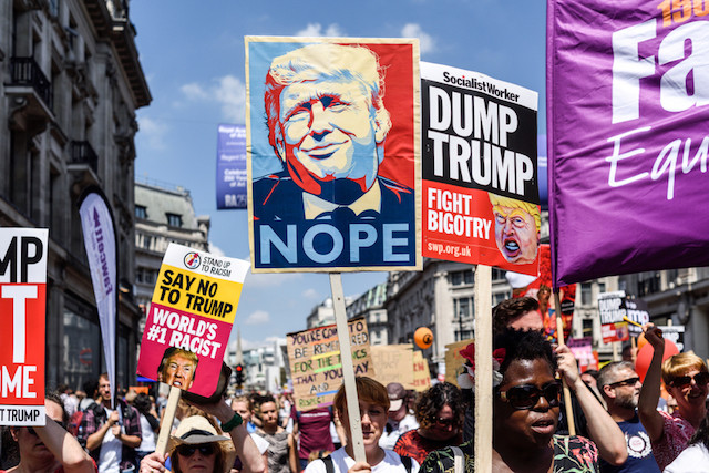 Trump in UK, Papal apology and iTunes replacement