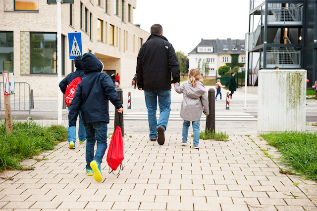 Archive photo shows children and parents walking to school in Belair. Schools are set to reopen in a phased approach starting 4 May. Luxembourg unions have suggested a few tweaks to the education ministry's school reopening strategy LaLa La Photo