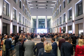 L’ensemble du corps l’écosystème institutionnel, du secteur financier et, plus largement, de l’économie était présent pour l’inauguration du bâtiment.  (Photo: Matic Zorman)