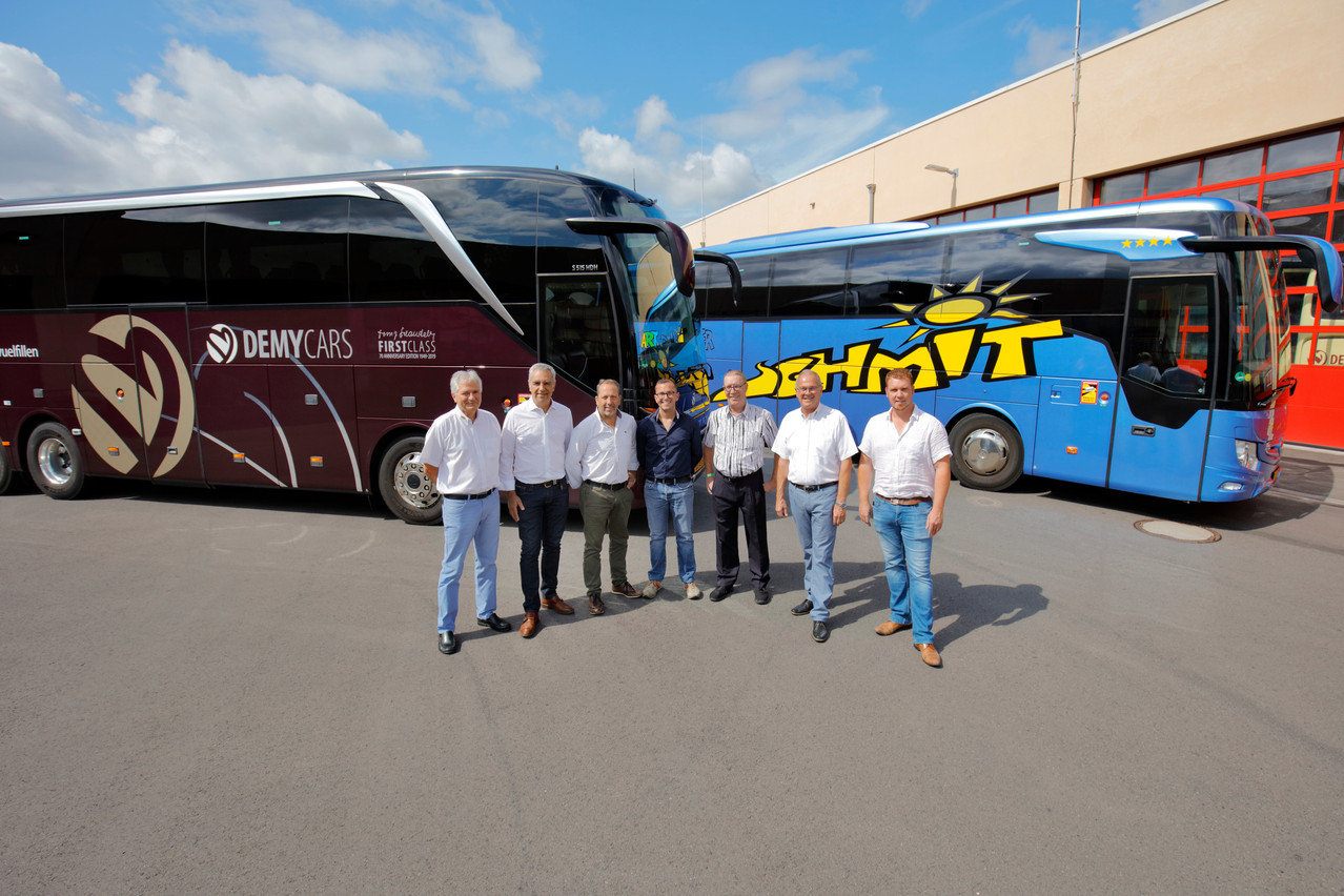 Demy Schandeler and Voyages Schmit are joining forces and intend to pool their infrastructures, particularly for vehicle maintenance and electric bus recharging.  (Photo: Marc Schmit)