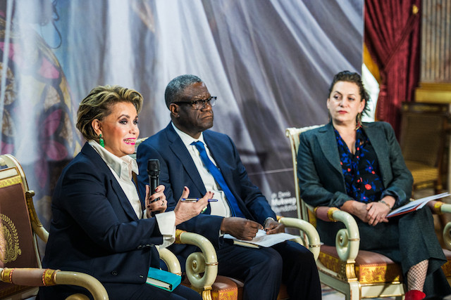 La Grande-Duchesse, le Dr Denis Mukwege et la juriste internationale spécialisée dans les crimes de guerre, Céline Bardet, au moment de la présentation du forum, le 25 janvier dernier. (Photo: Mike Zenari/Archives)