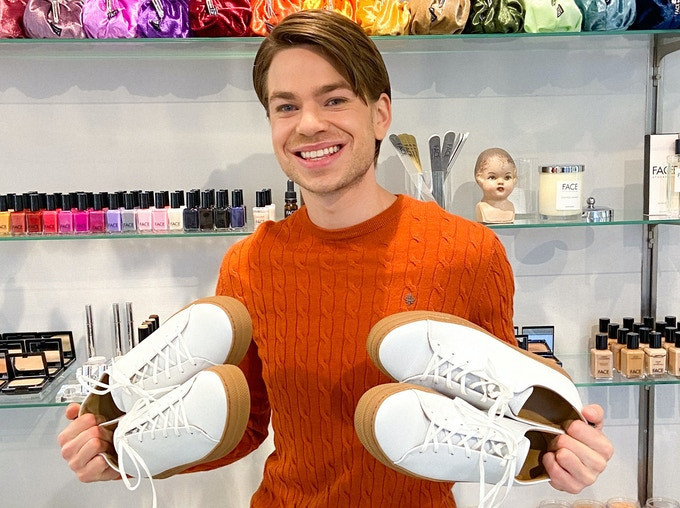 Le CEO de Our Choice Fashion, Filip Westerlund, n’a mis que 15 heures pour atteindre l’objectif de financement participatif des premiers sneakers entièrement recyclables. (Photo: Our Choice Fashion)