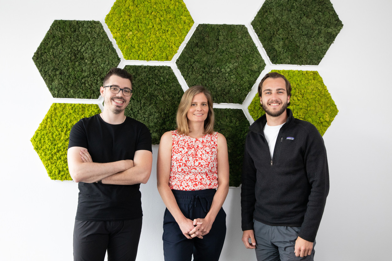 De gauche à droite : Julien Casse (cofondateur, CTO), Véronique Ziliotto (Head of Product), Felix Hemmerling (cofondateur, CEO) Marie Russillo Maison Moderne