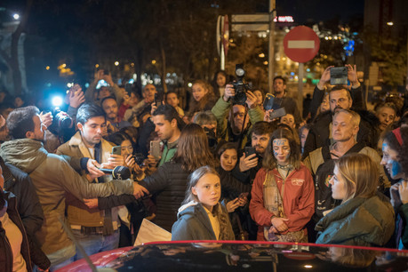 Vendredi, l’activiste suédoise Greta Thunberg a dû être exfiltrée de la manifestation à Madrid pour des raisons de sécurité. Elle interviendra ce matin, au moment où commencent les débats ministériels. (Photo: Shutterstock)