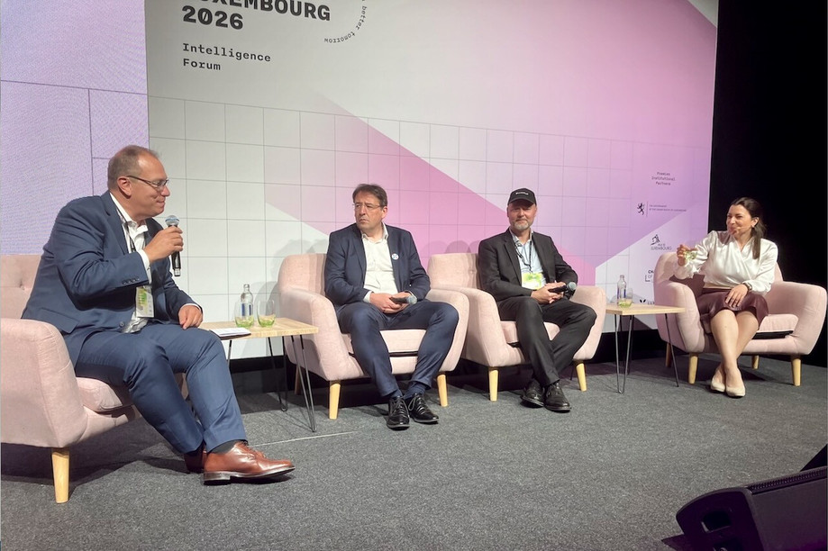 According to Patrick Laurent, Mario Grotz, Olivier Debeugny and Eva-Maria Hempe, Europe must equip itself with the means to develop and promote independent AI that is in line with European ideals and interests. (Photo: Marc Fassone/Paperjam)
