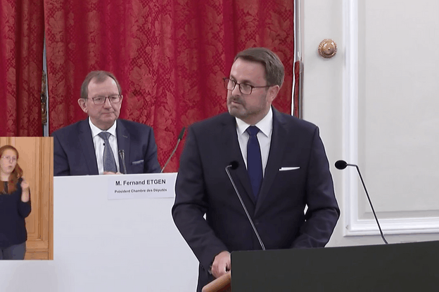 Le 7e discours de Xavier Bettel sur l’état de la Nation a lieu depuis le Cercle Cité, où la Chambre des députés a migré depuis plusieurs mois. Capture d’écran