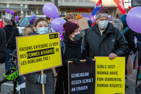 Supprters from Amnesty International Luxembourg were present in support of women's rights. Romain Gamba / Maison Moderne