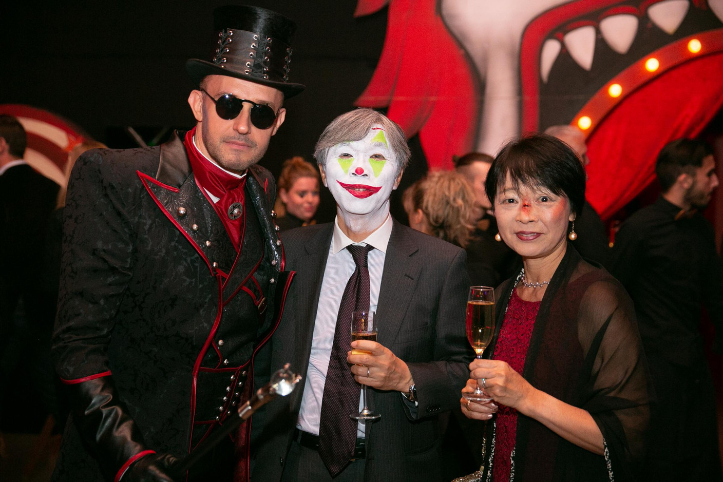György Gattyán (Docler Holding), Shigeji Suzuki (Ambassadeur du Japon au Luxembourg) et son épouse (Photo: Bor Zoltan)