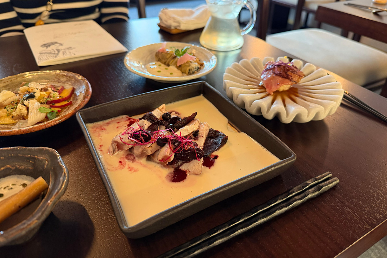 The Sekki menu at ThéRâPie-Ochaya, priced at €80, changes in line with the micro-seasons of the Japanese calendar. (Photo: Paperjam)